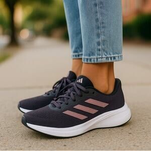 Adidas Response Super Run Shoe Womens Sz 9 Black Sporty Rugged Lightweight I.1.4